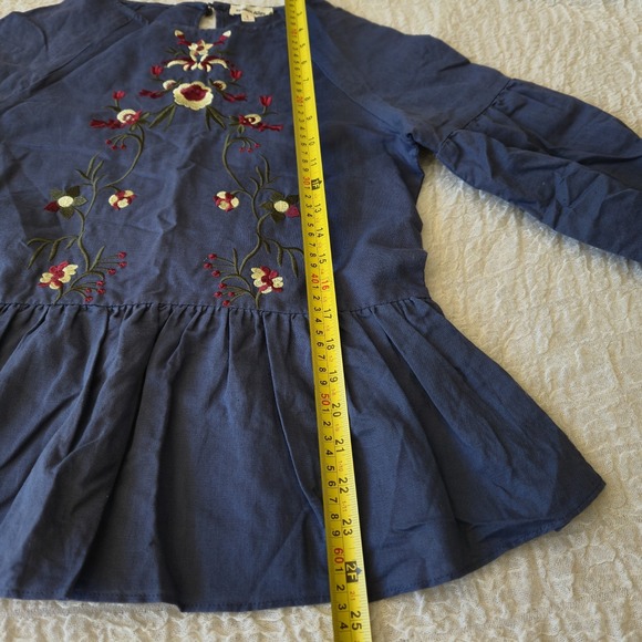 Hidden Alley Embroidered Blouse Sz S Blue‎ Ballon Sleeve Linen Blend Boho Top - Picture 15 of 16